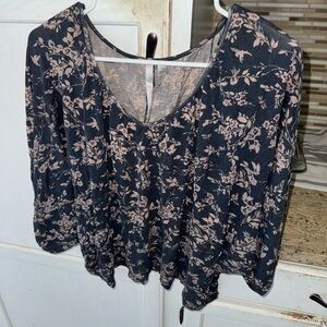 LC Lauren Conrad Black and Pink Floral Blouse